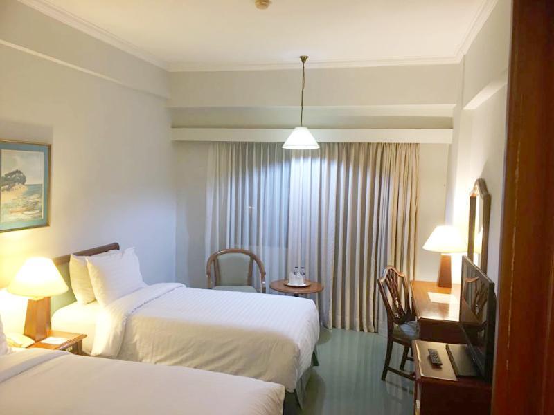 Paragon Wahid Hasyim Jakarta Exterior foto